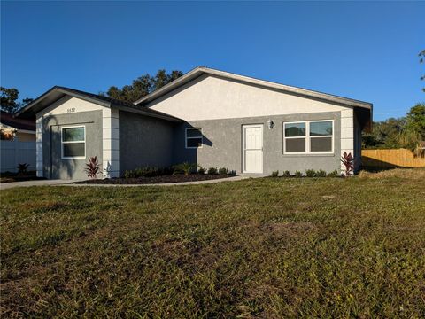 Photo of 5532 42nd Street E, Bradenton, FL 34203 (MLS # A4672101)