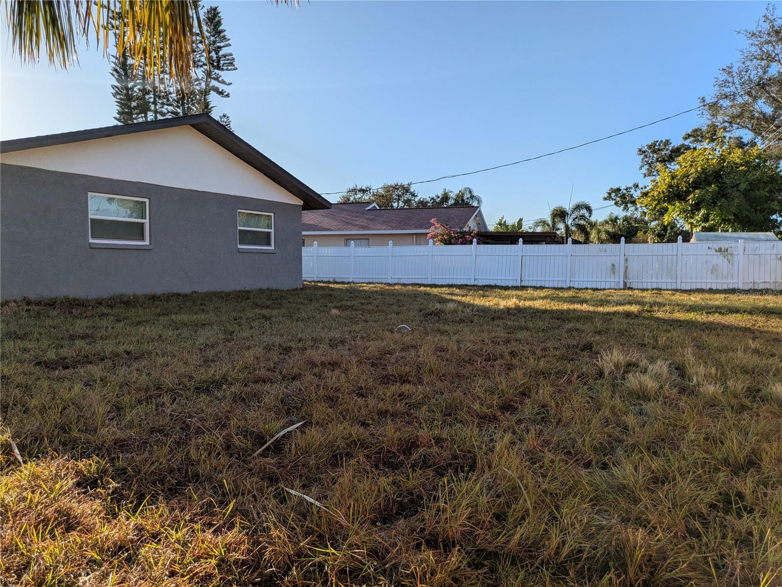 GATEWAY EAST - Residential