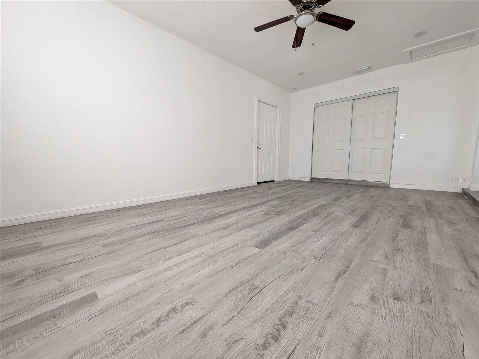 GATEWAY EAST - Residential