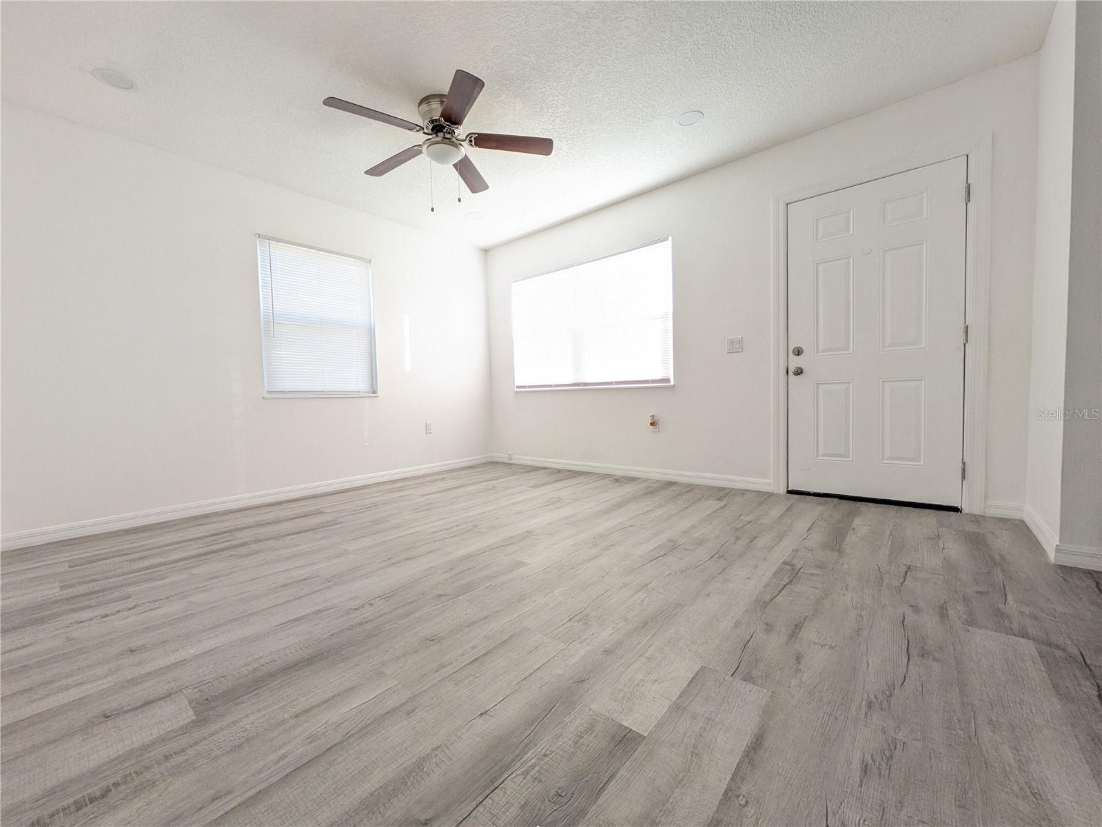 GATEWAY EAST - Residential