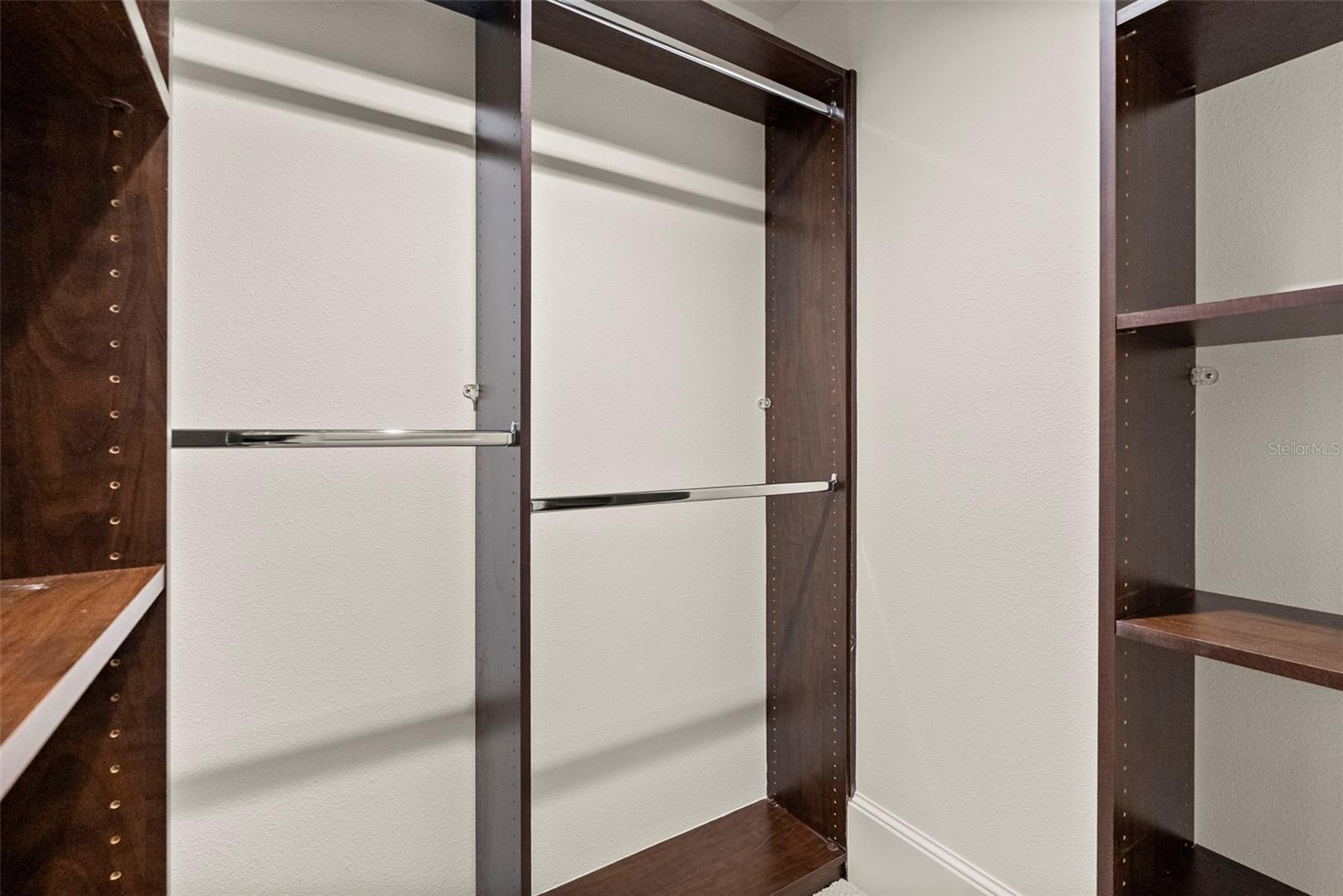 TROVILLION CONDO - Residential