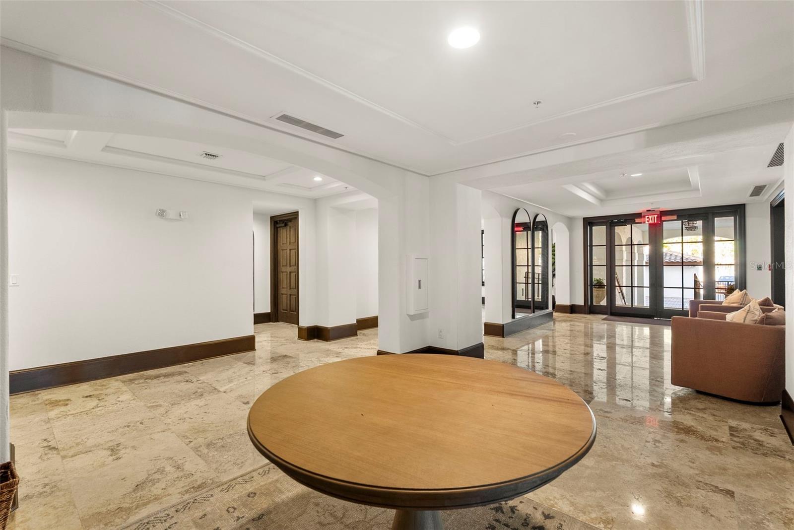 TROVILLION CONDO - Residential