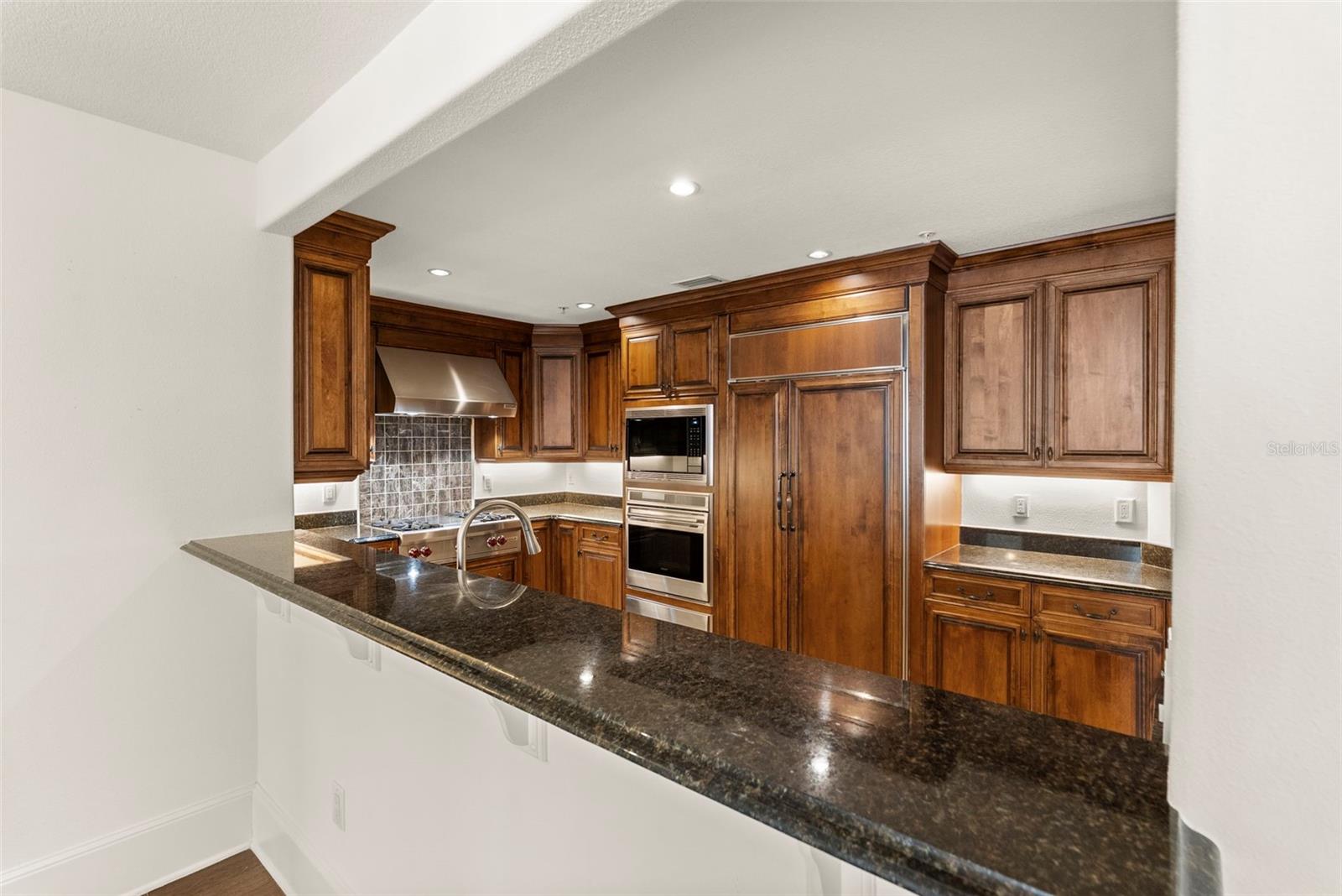 TROVILLION CONDO - Residential