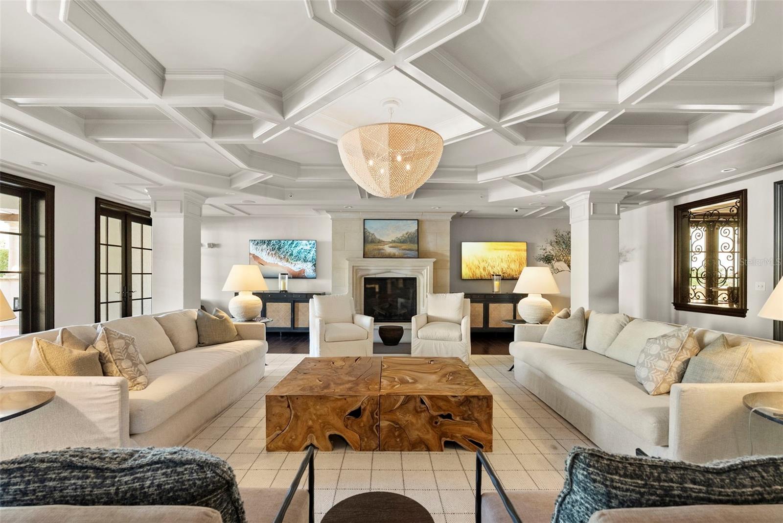 TROVILLION CONDO - Residential