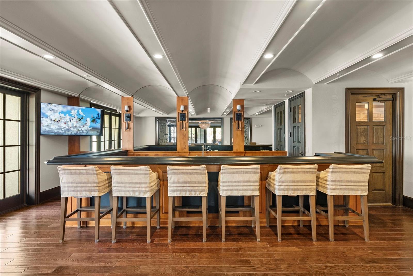 TROVILLION CONDO - Residential