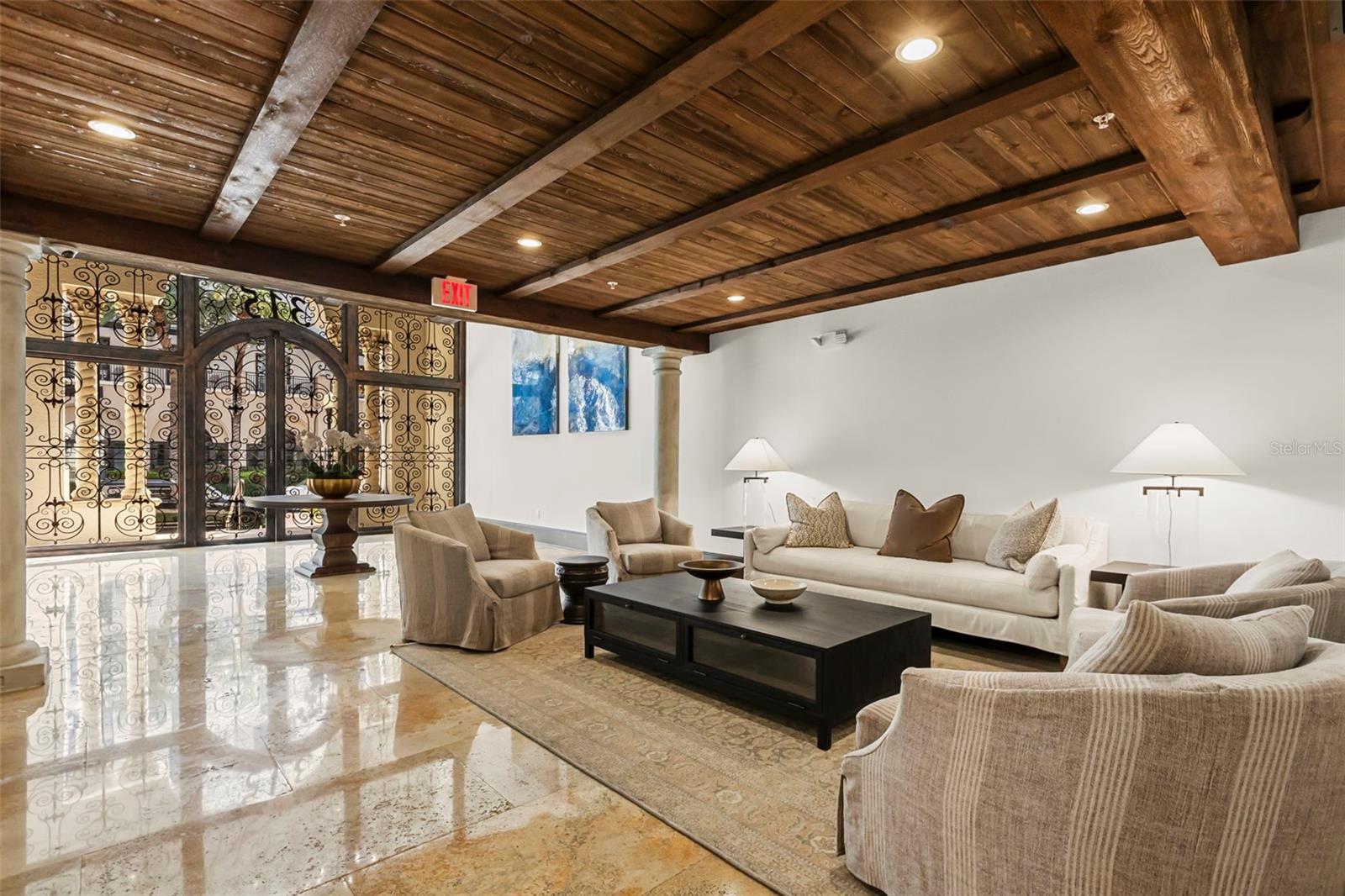 TROVILLION CONDO - Residential