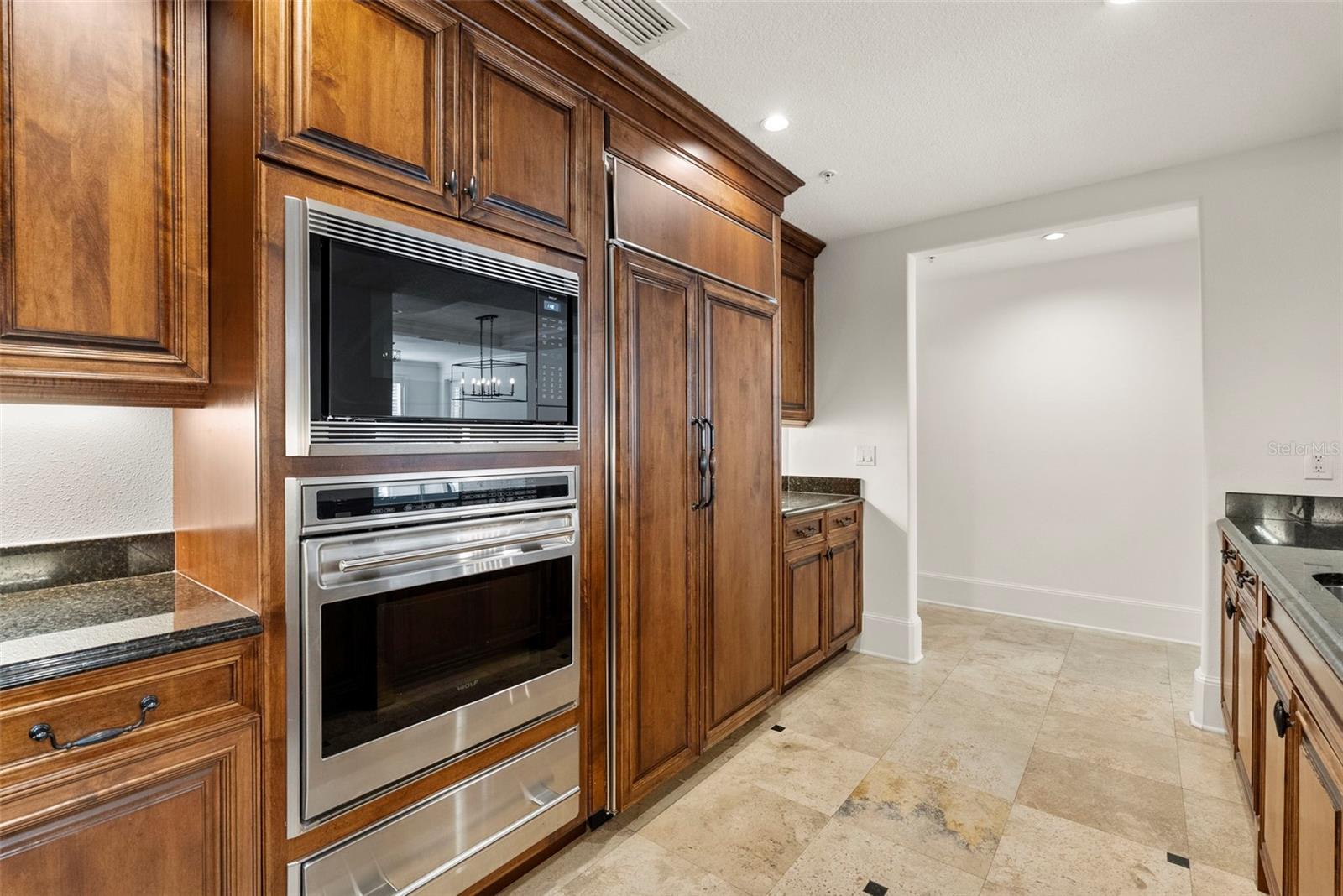 TROVILLION CONDO - Residential