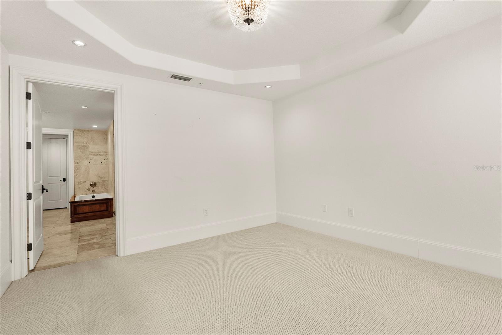 TROVILLION CONDO - Residential