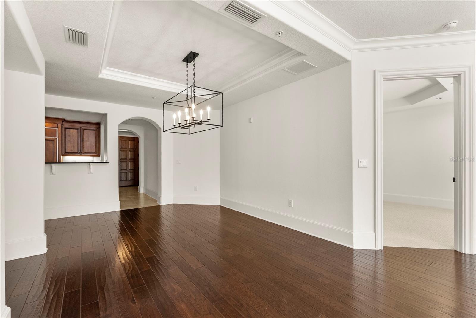 TROVILLION CONDO - Residential