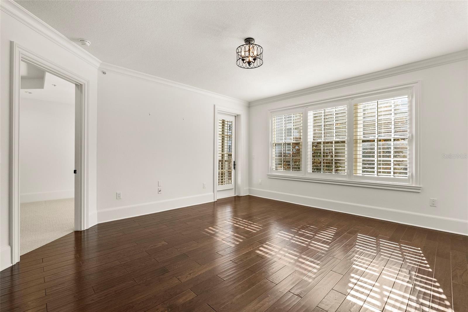 TROVILLION CONDO - Residential