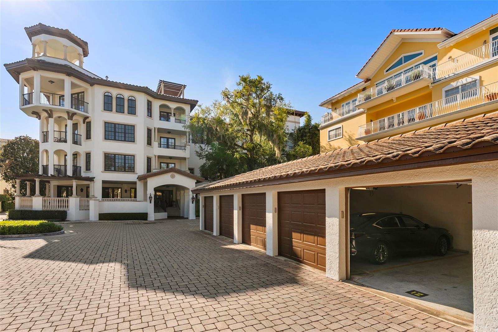 TROVILLION CONDO - Residential