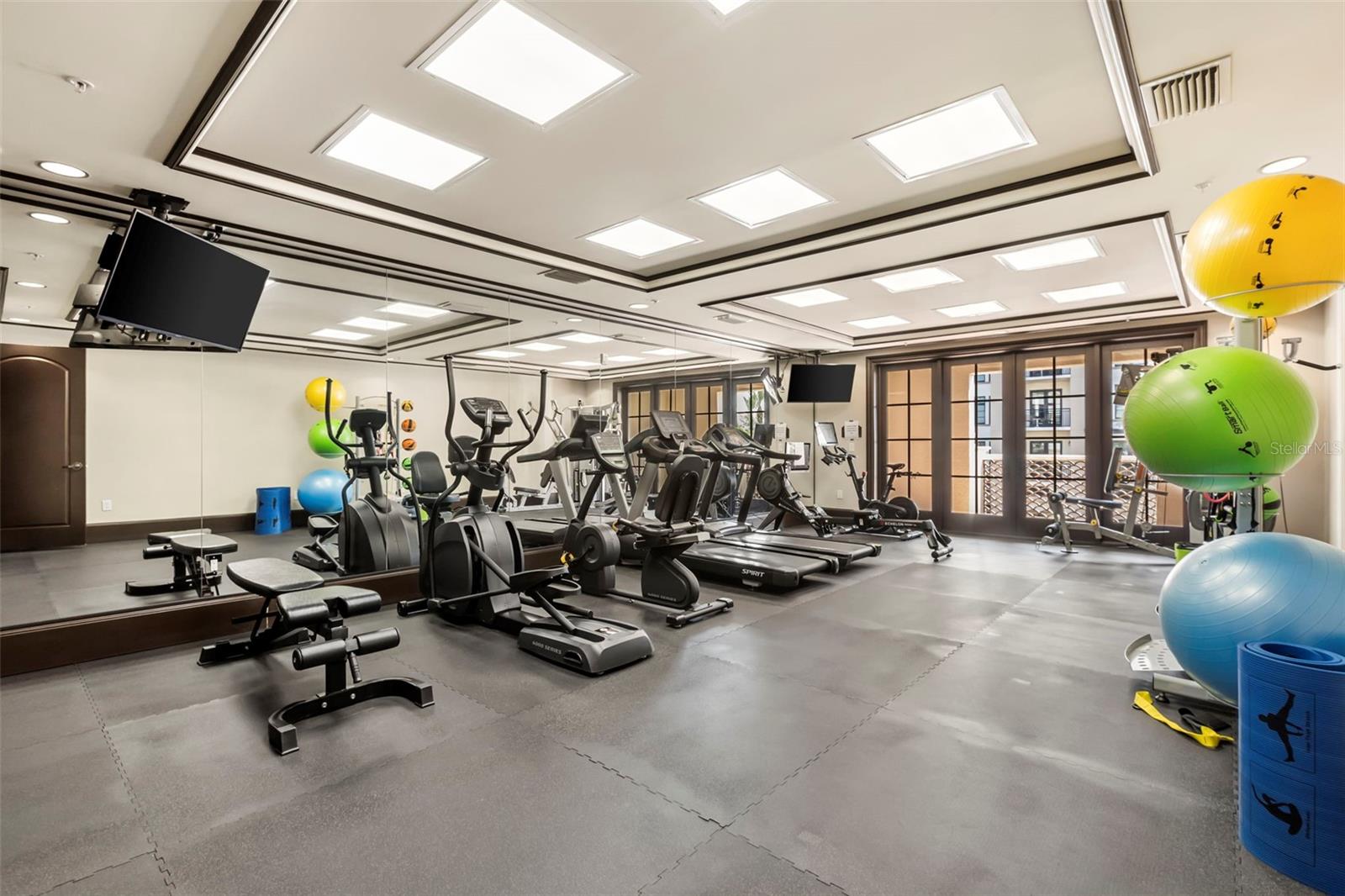 TROVILLION CONDO - Residential