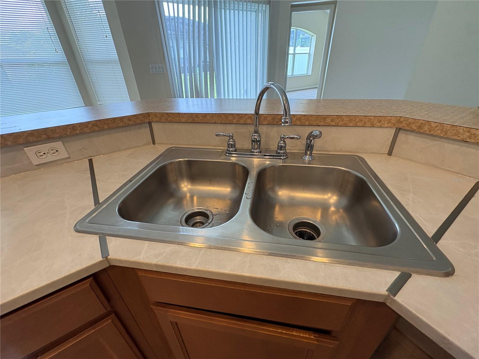 MISSION PARK - Residential
