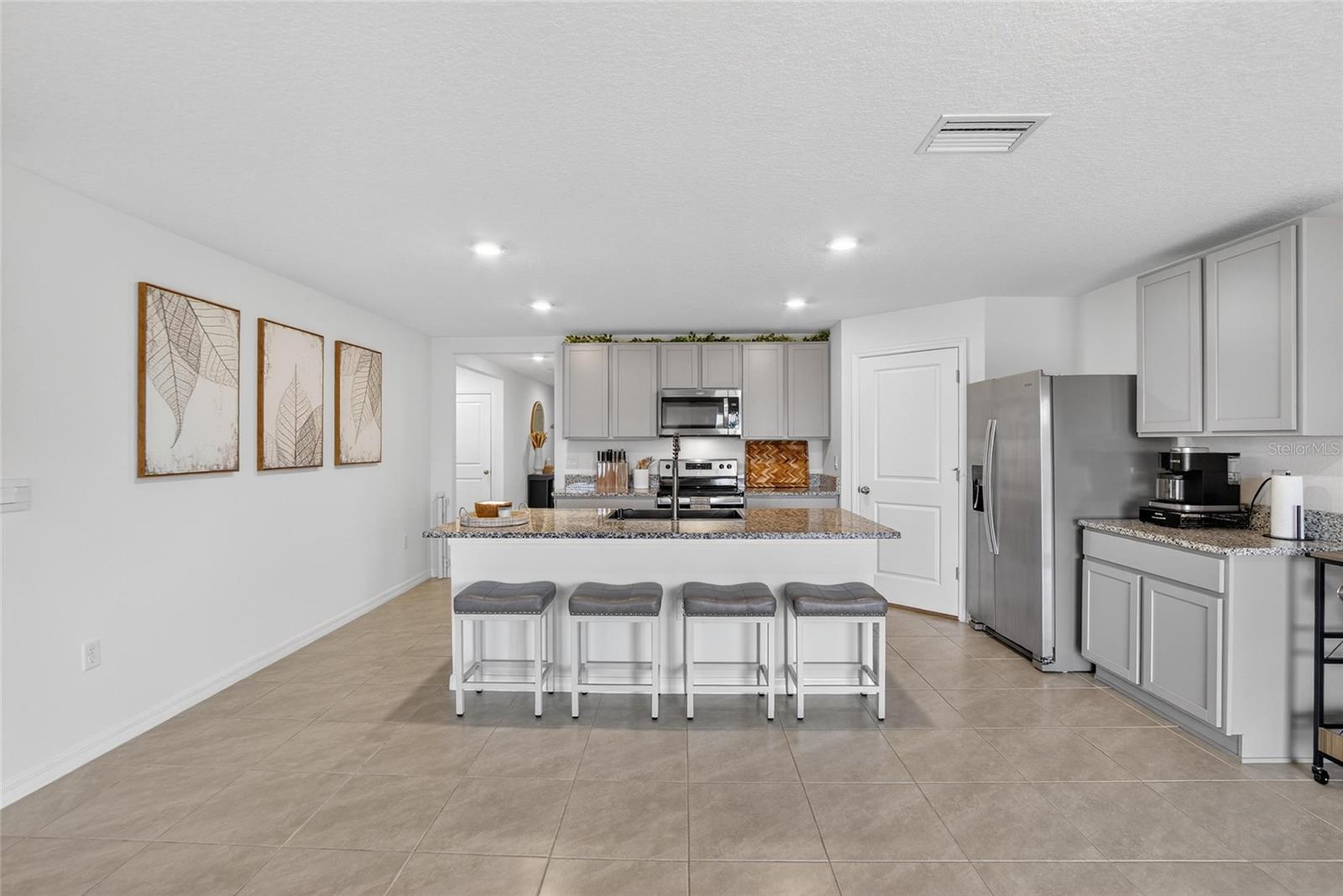 RIVER PARK - Residential