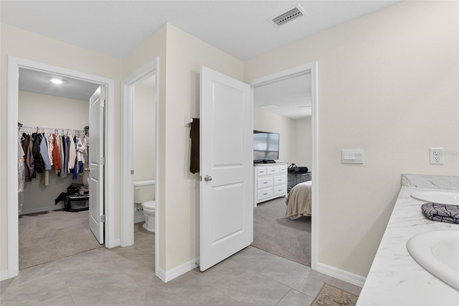 RIVER PARK - Residential