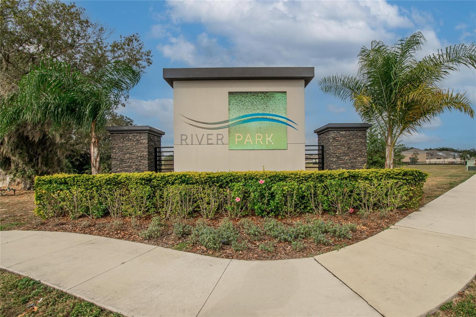 RIVER PARK - Residential