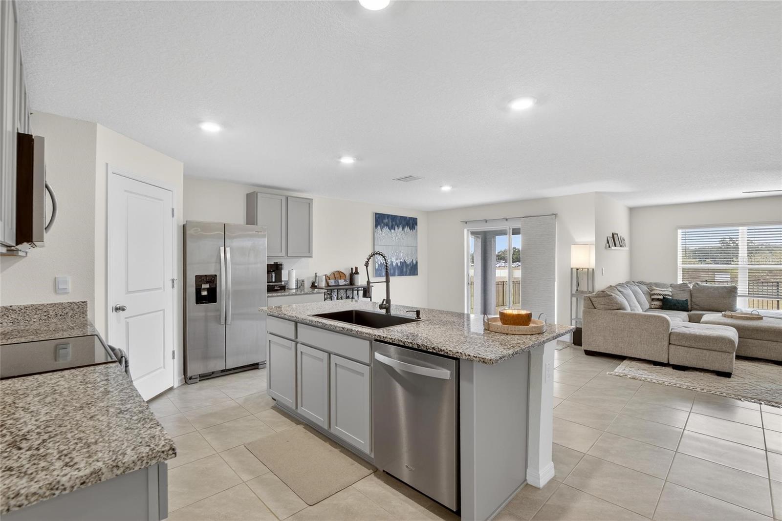 RIVER PARK - Residential