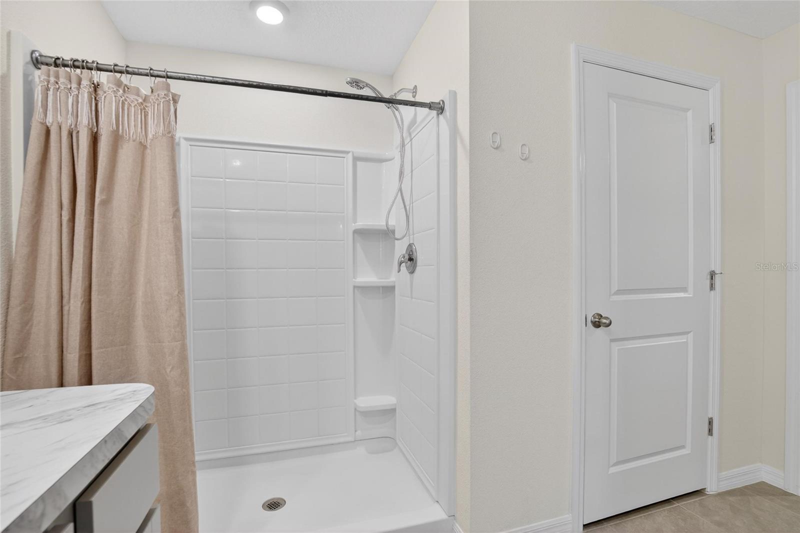 RIVER PARK - Residential