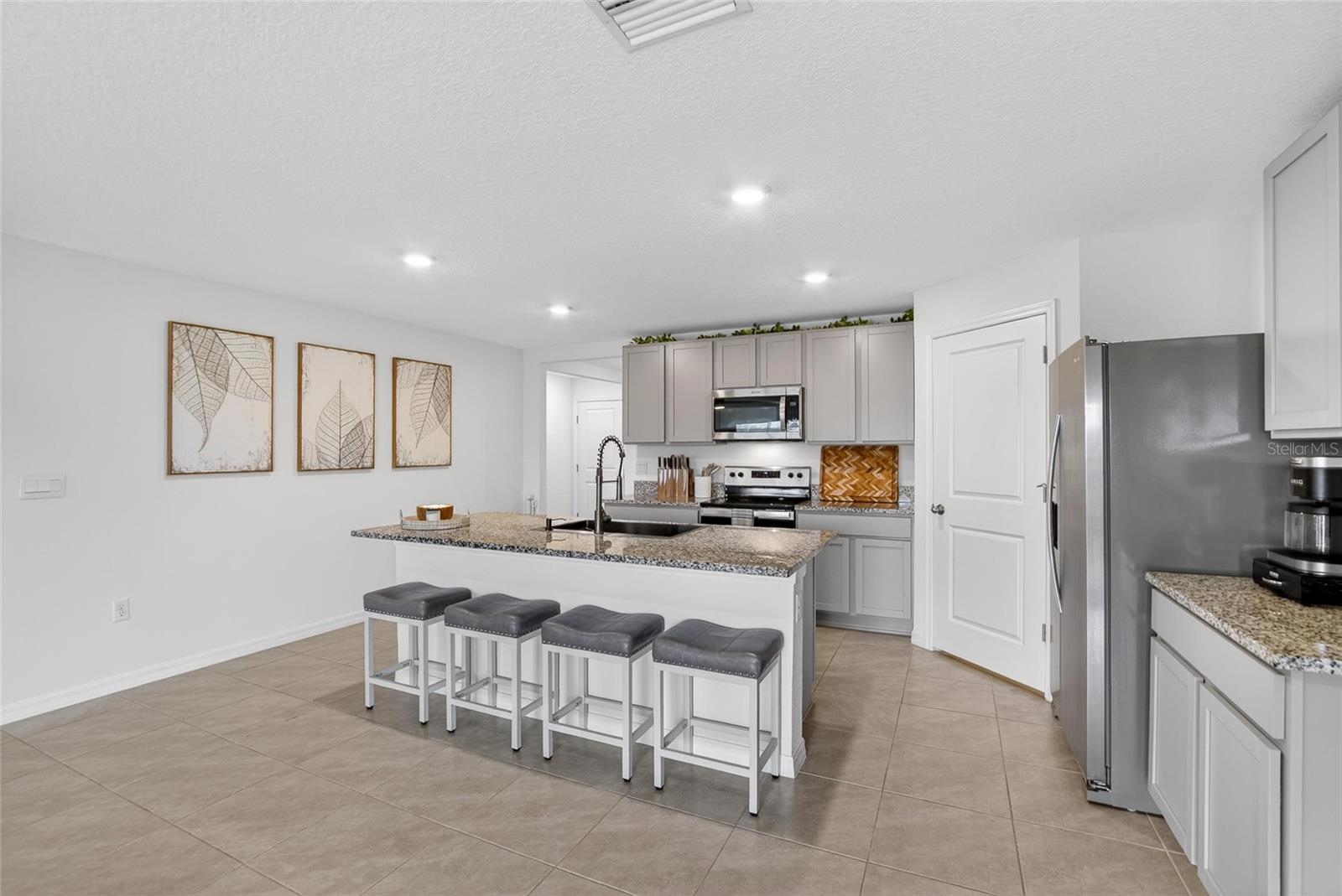 RIVER PARK - Residential