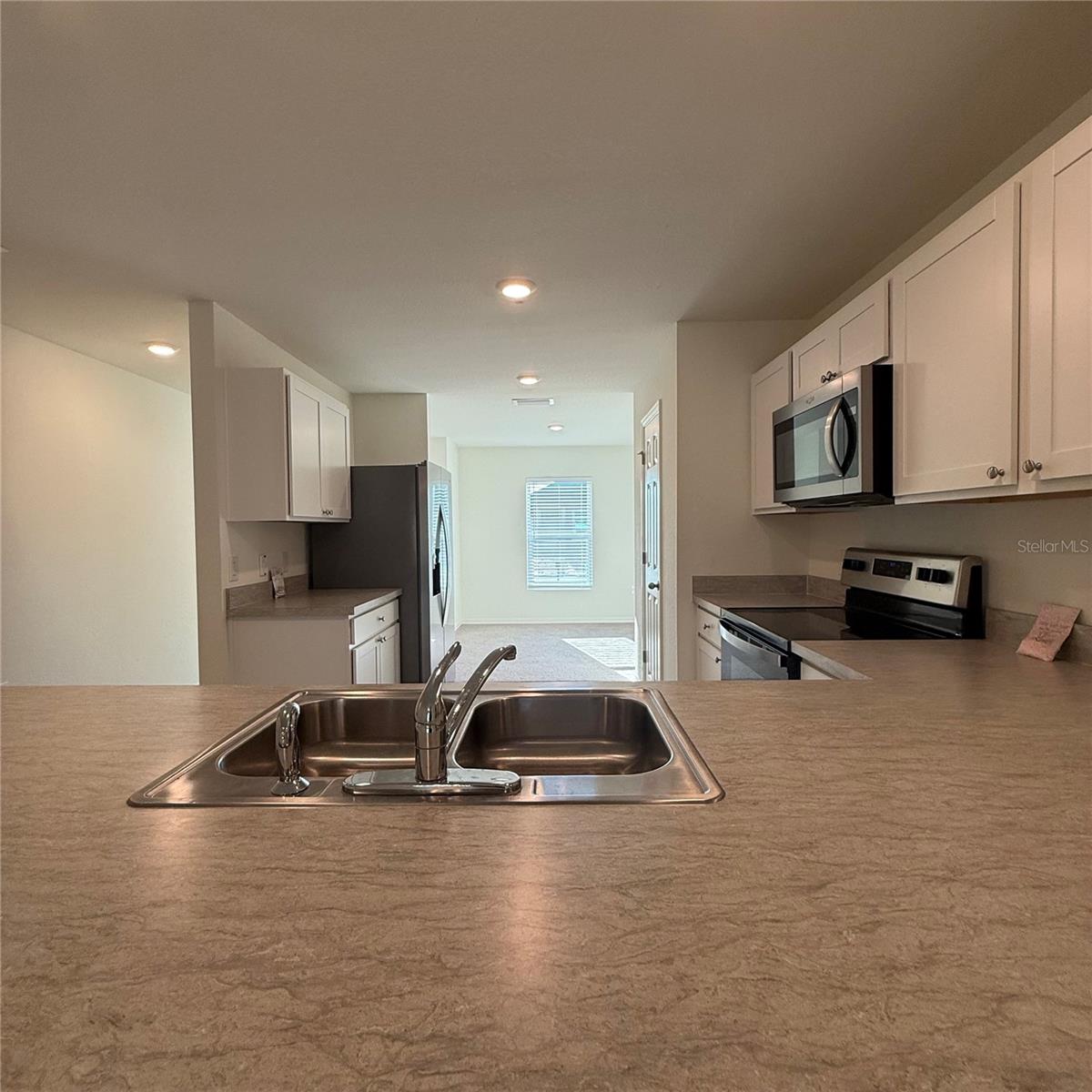PORT CHARLOTTE SUB 09 - Residential Lease