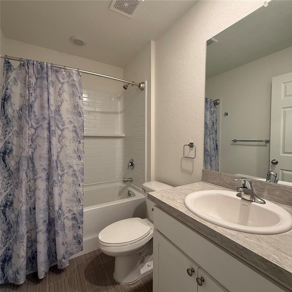 PORT CHARLOTTE SUB 09 - Residential Lease