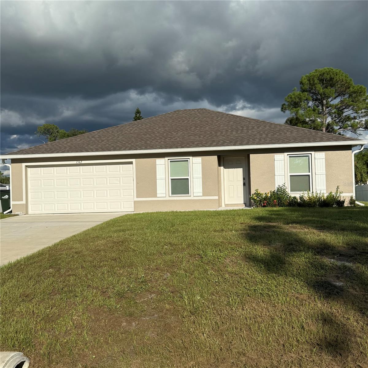 PORT CHARLOTTE SUB 09 - Residential Lease