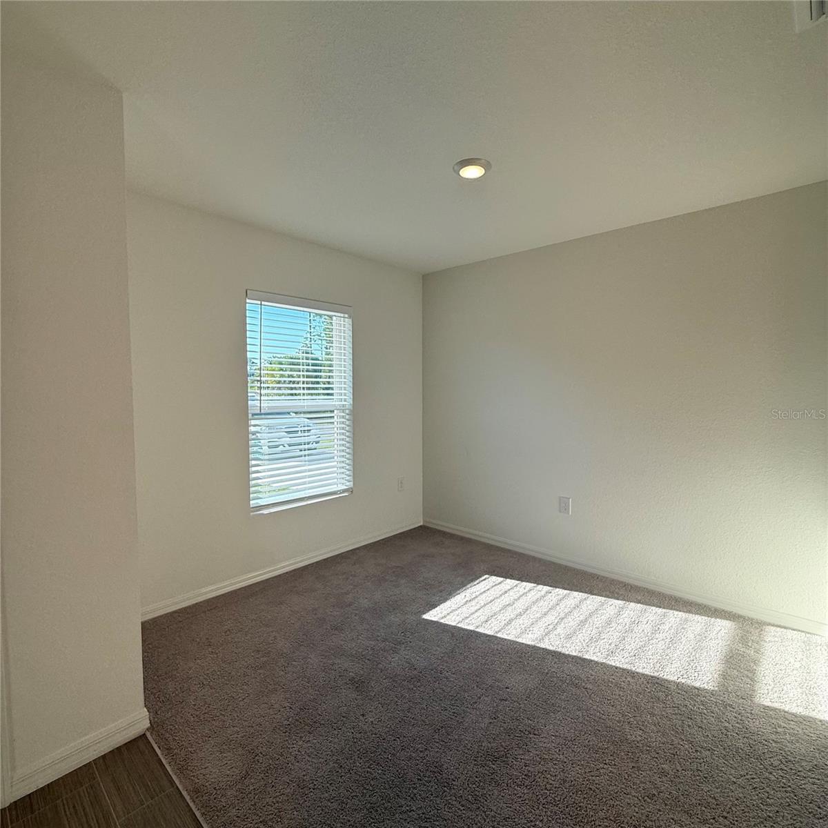 PORT CHARLOTTE SUB 09 - Residential Lease