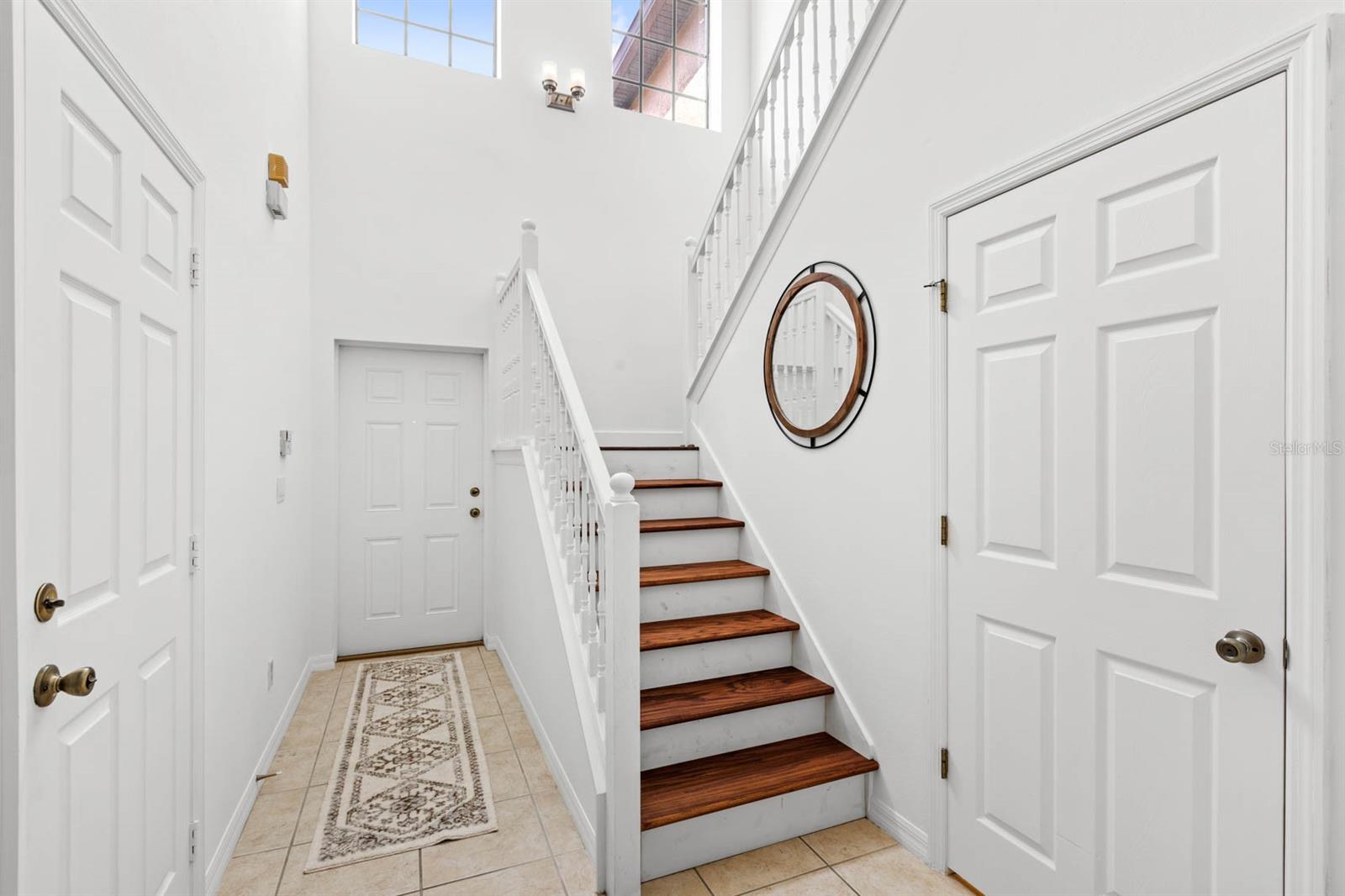3331 WINDSOR LAKE CIRCLE