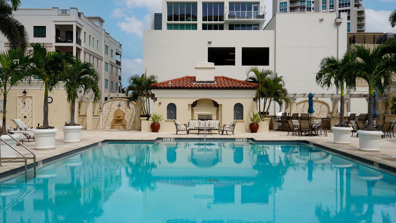 PARKSHORE PLAZA CONDO - Residential