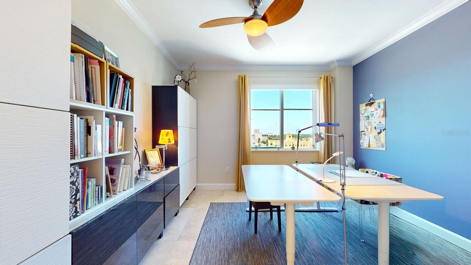 PARKSHORE PLAZA CONDO - Residential