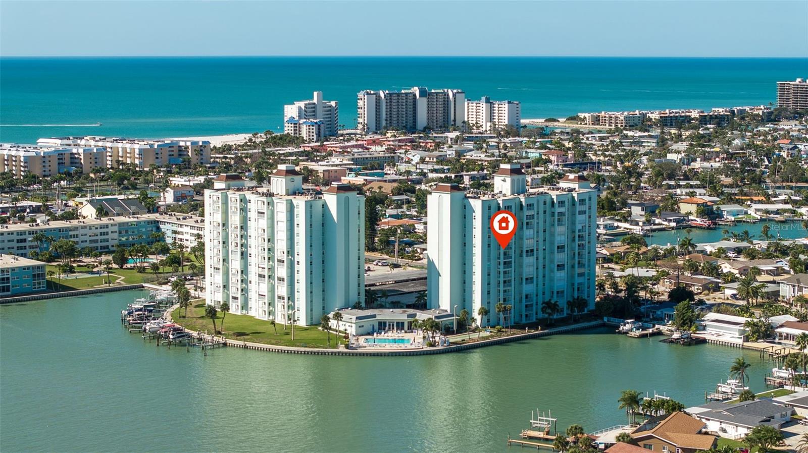 THREE PALMS POINTE CONDO - Residential