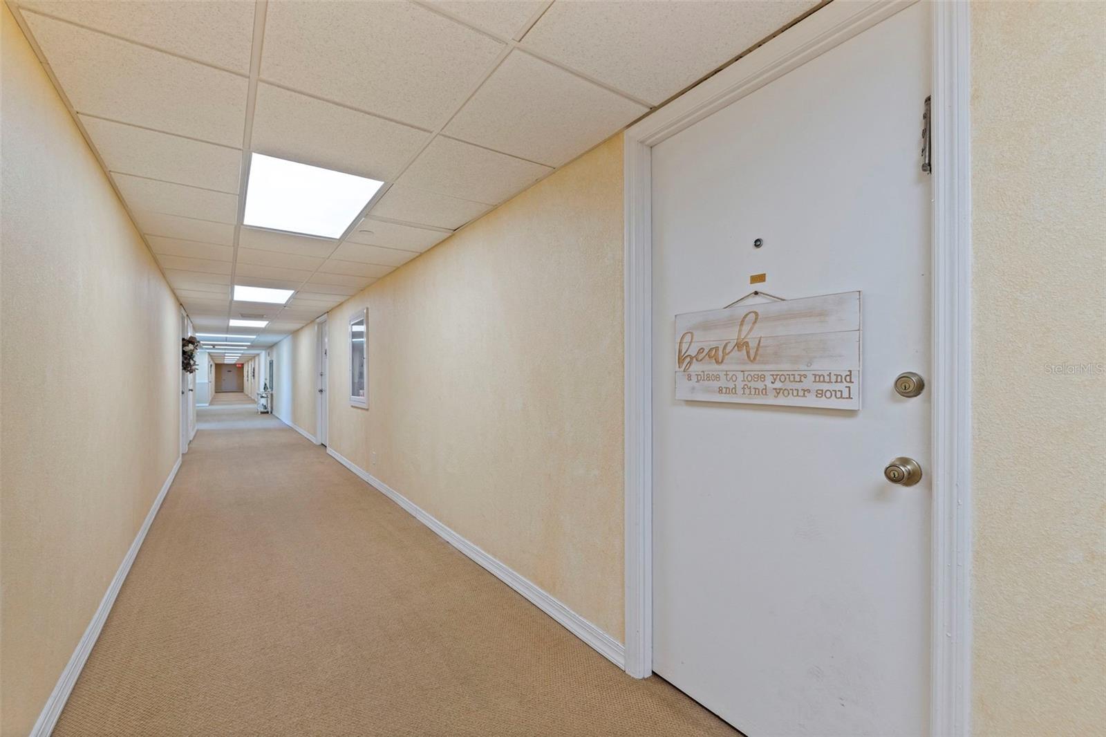 THREE PALMS POINTE CONDO - Residential