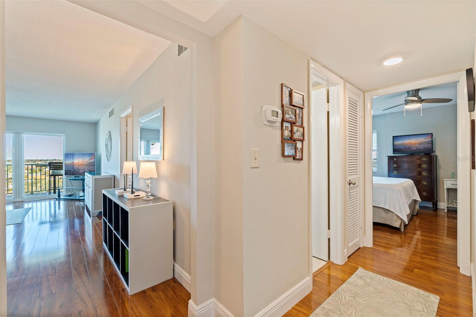 THREE PALMS POINTE CONDO - Residential