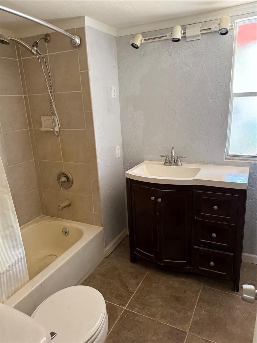 NOKOMIS MANOR NATURES PARK - Residential