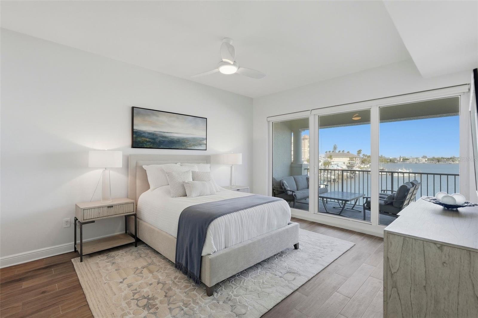 LAS PALMAS CONDO - Residential