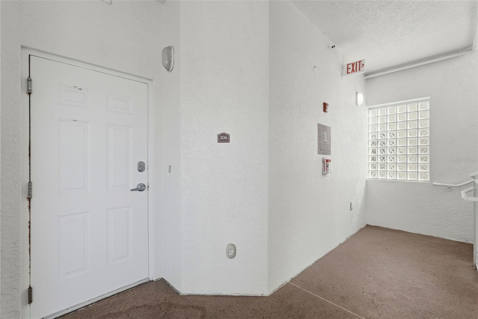 LAS PALMAS CONDO - Residential