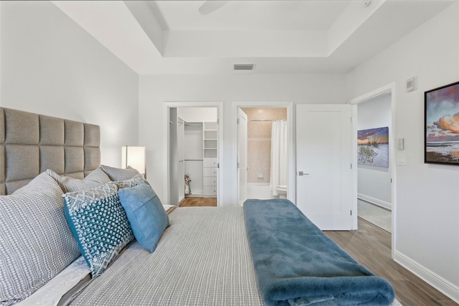 LAS PALMAS CONDO - Residential