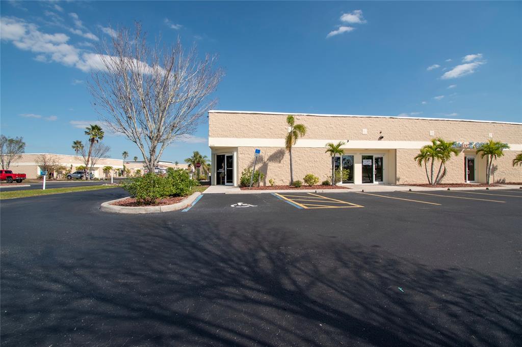 SANDHILL GARDEN PARK COMMER - Commercial Lease