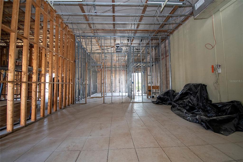 SANDHILL GARDEN PARK COMMER - Commercial Lease