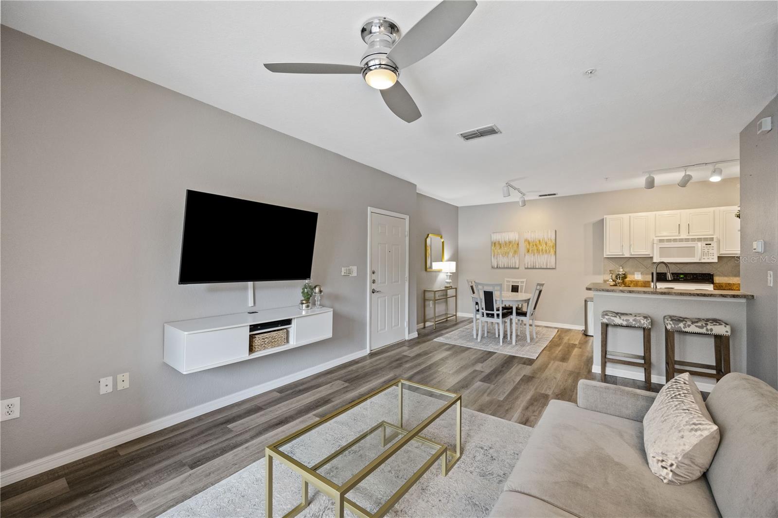 SERENATA SARASOTA - Residential