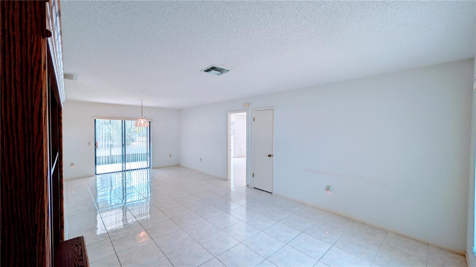 11438 PALOMAR STREET