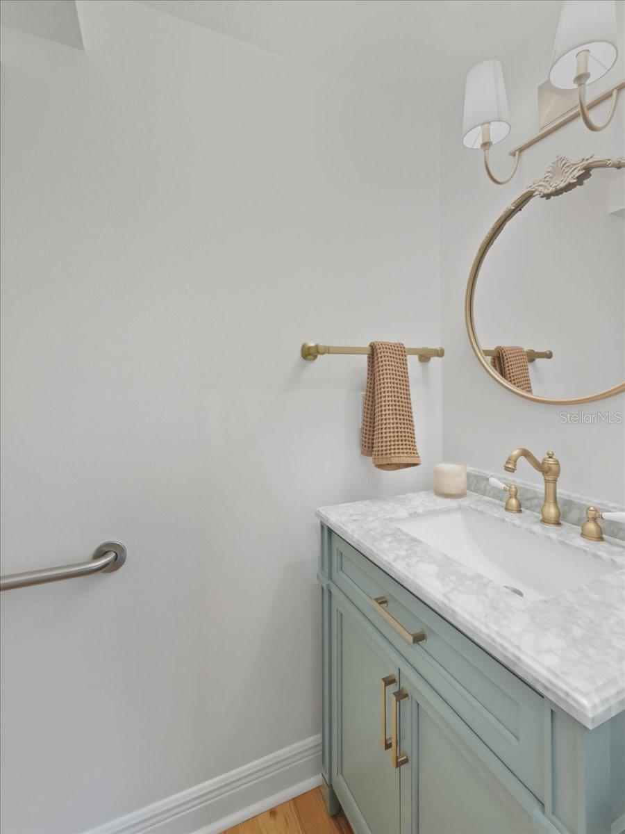 RUNNYMEDE OAKS UNREC - Residential