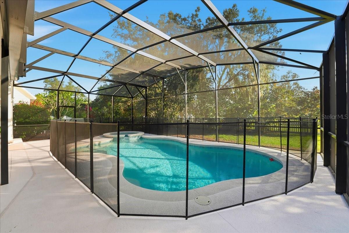 RUNNYMEDE OAKS UNREC - Residential