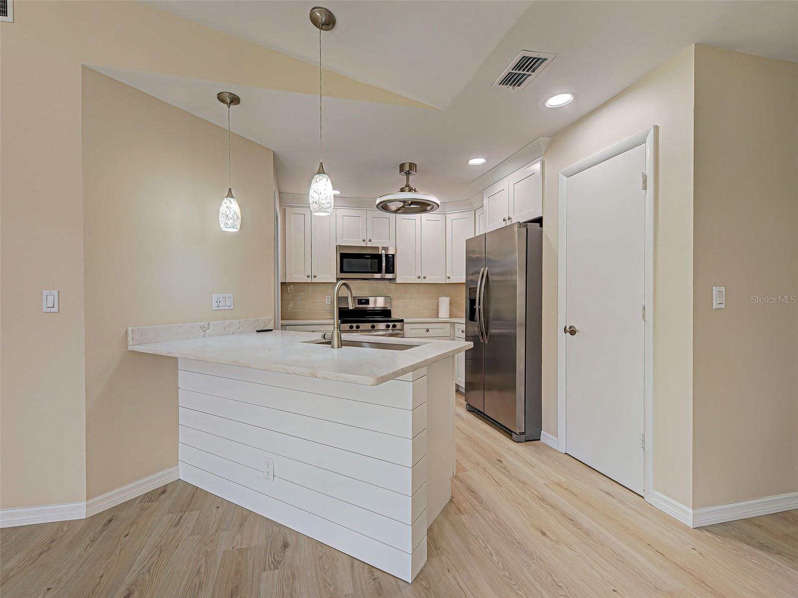 CHESTNUT CREEK VILLAS - Residential