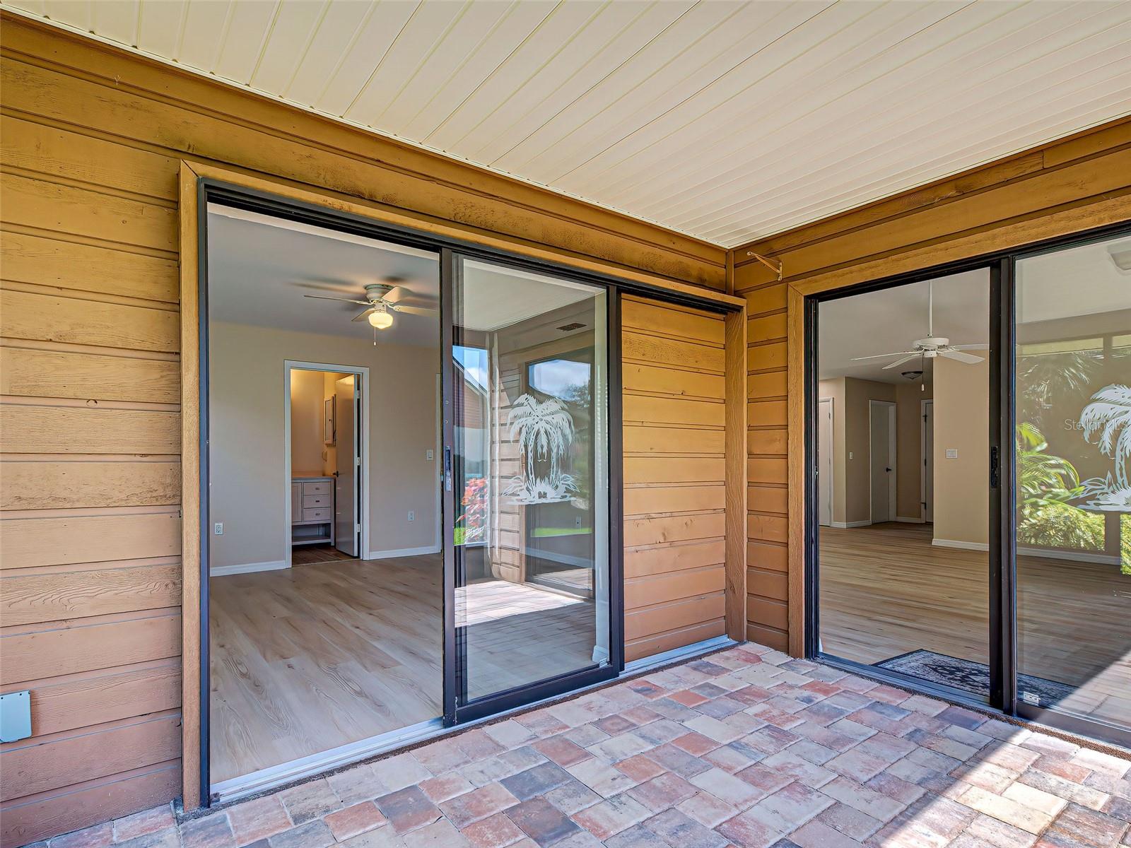 CHESTNUT CREEK VILLAS - Residential