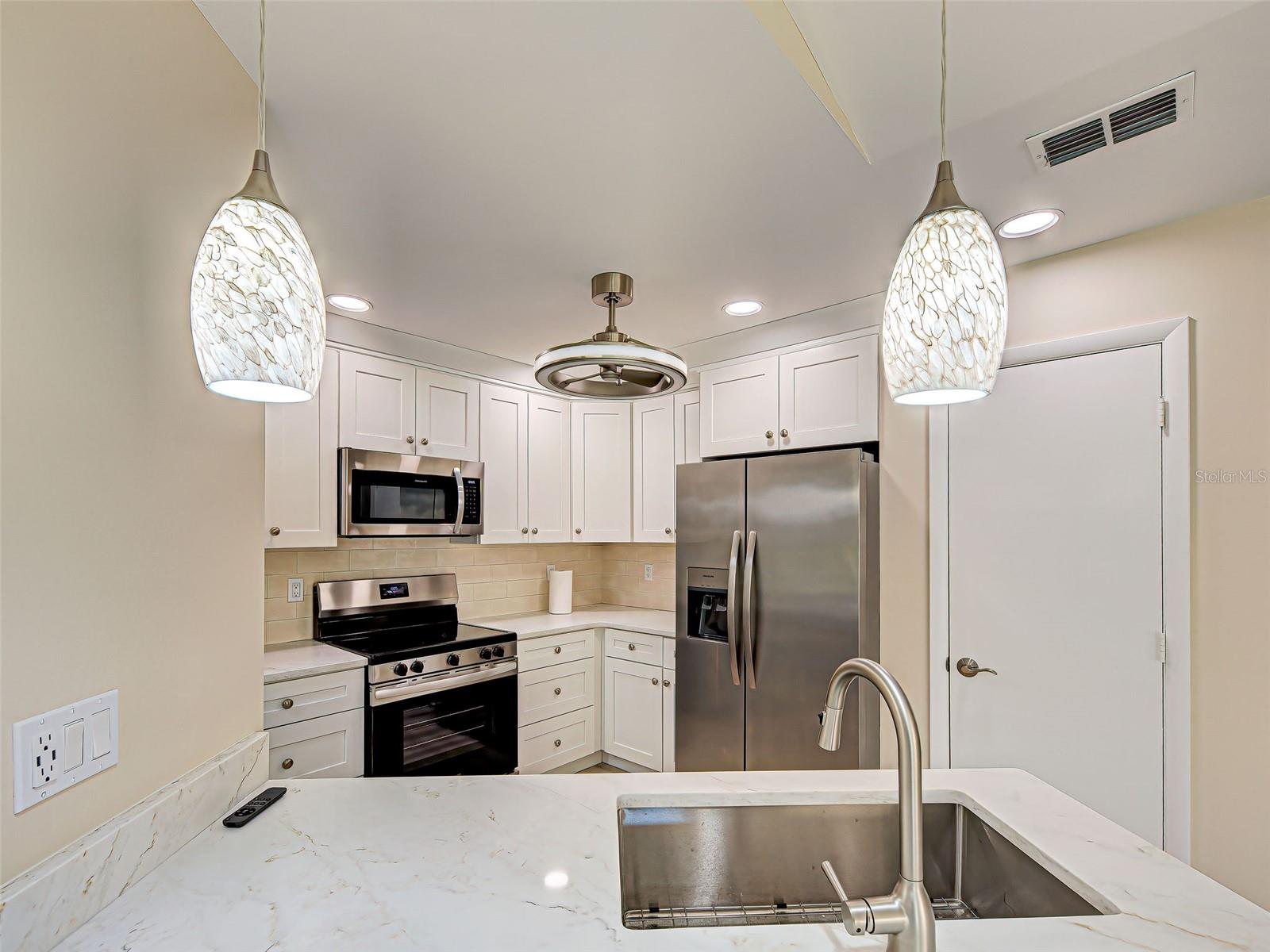 CHESTNUT CREEK VILLAS - Residential