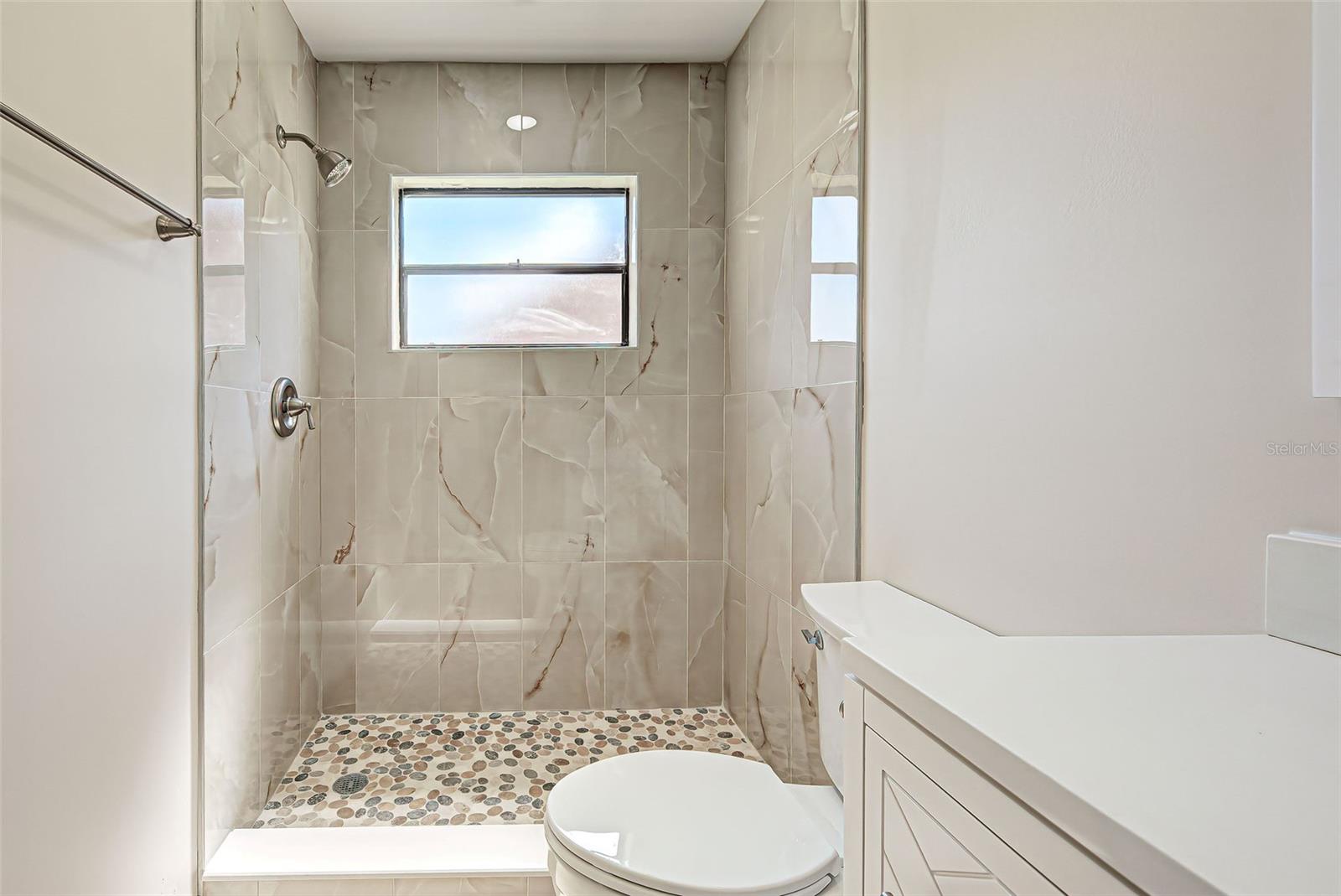 CHESTNUT CREEK VILLAS - Residential