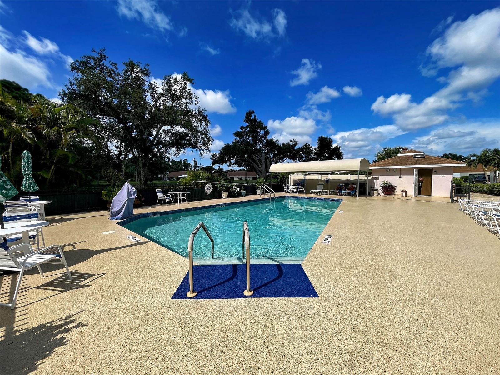 CHESTNUT CREEK VILLAS - Residential