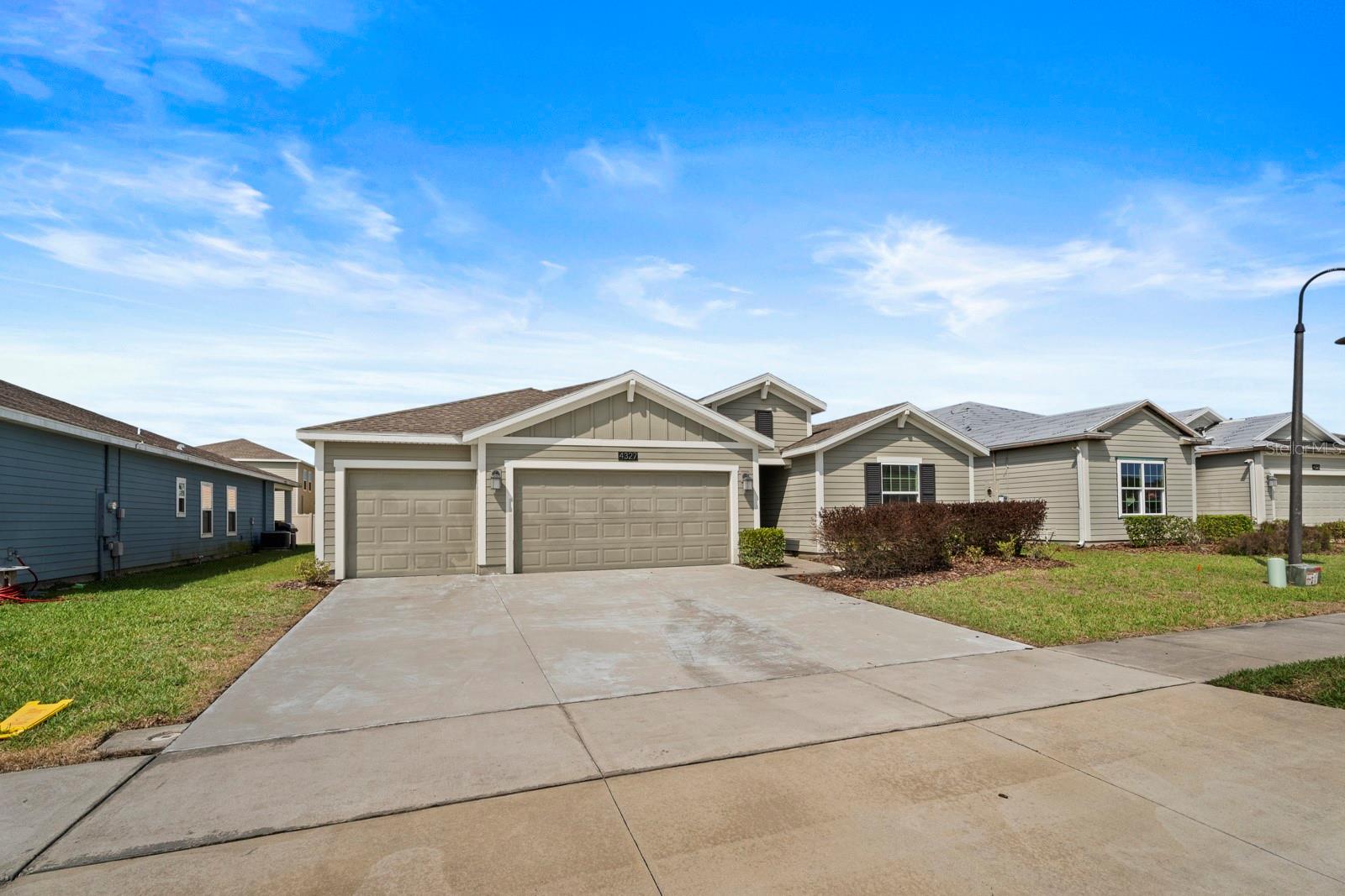 4327 LIGHTERKNOT TRACE