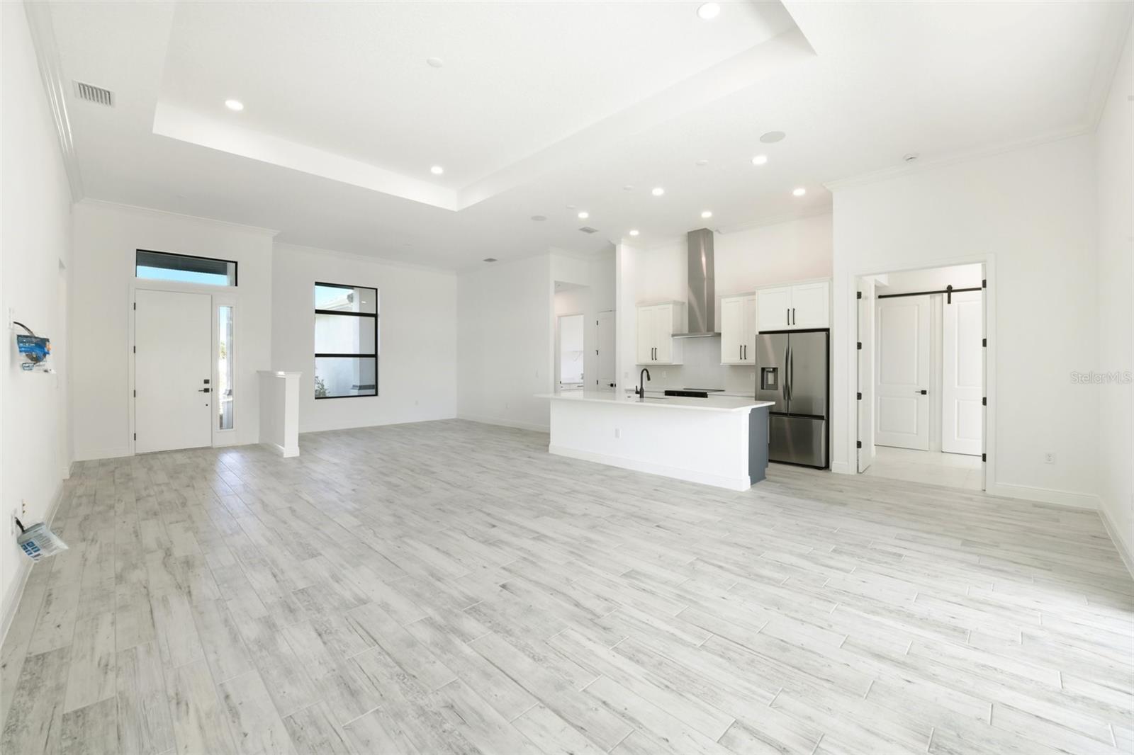 HIDDEN HARBOR ESTATES - Residential